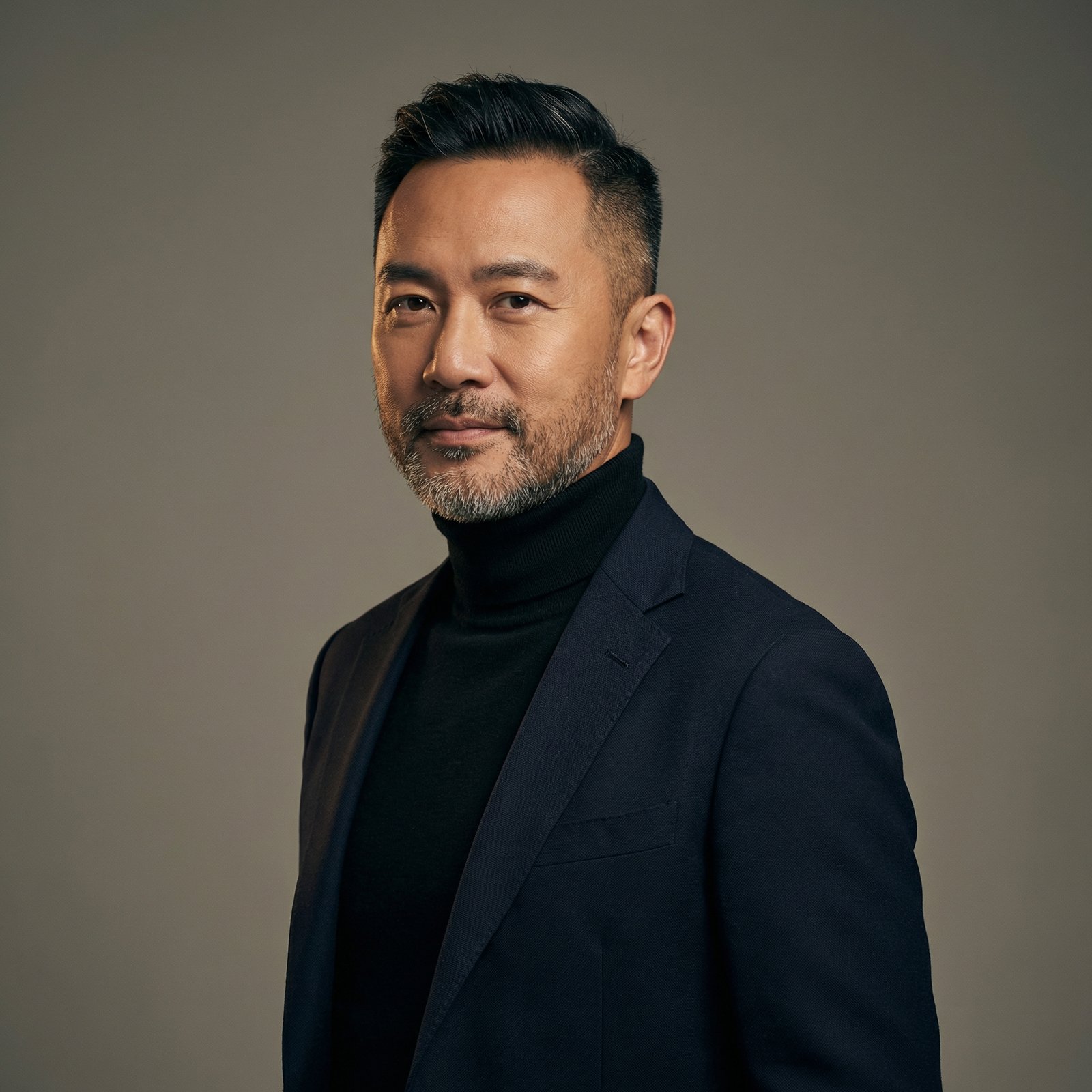 海角网首席导演陈锐